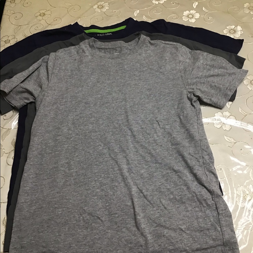 Tops - Picture 4 of 6